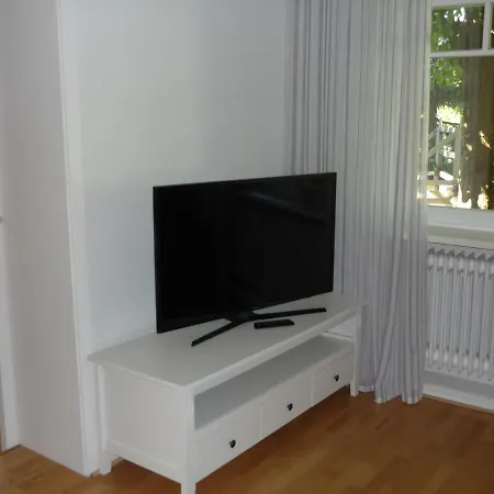 Eggers - Gemuetliche Im Erdgeschoss Wallsbull